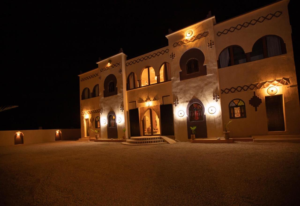 Traditional Riad Merzouga Dunes Exterior foto