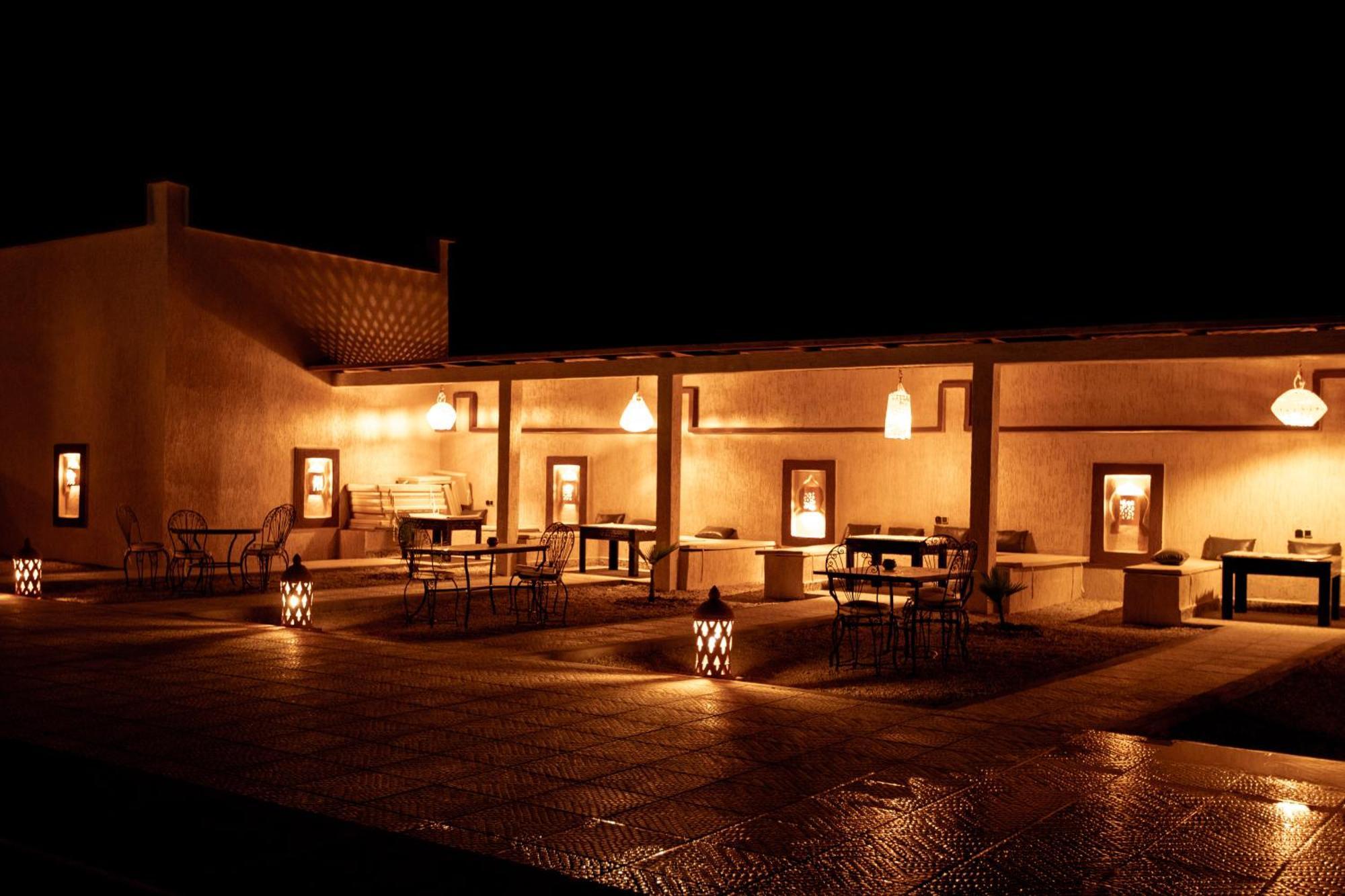 Traditional Riad Merzouga Dunes Exterior foto